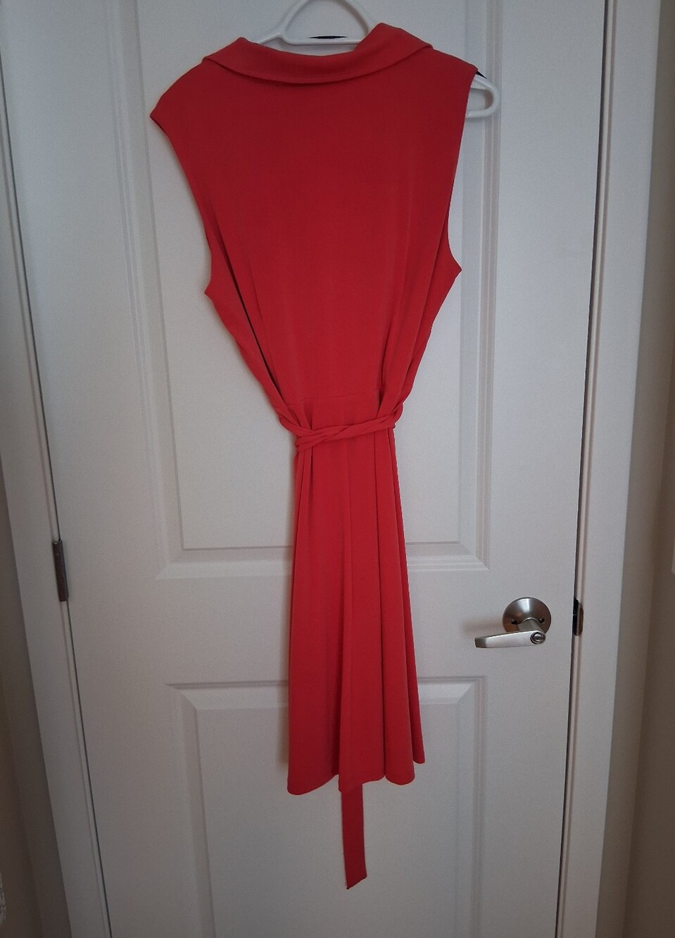 Red Ruffle Dress Size 14 - Picture 2 of 3